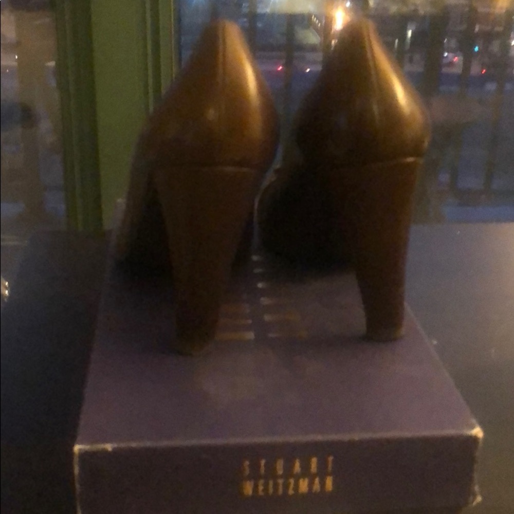 Stuart Weizmann-- Buckleup Heels - image 4